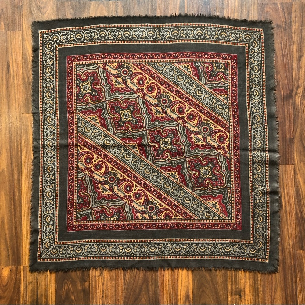 Vintage wool scarf